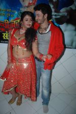 at Munni Badam Bhail Bhojpuri movie event in Andheri, Mumbai on 24th Oct 2011 (48).JPG